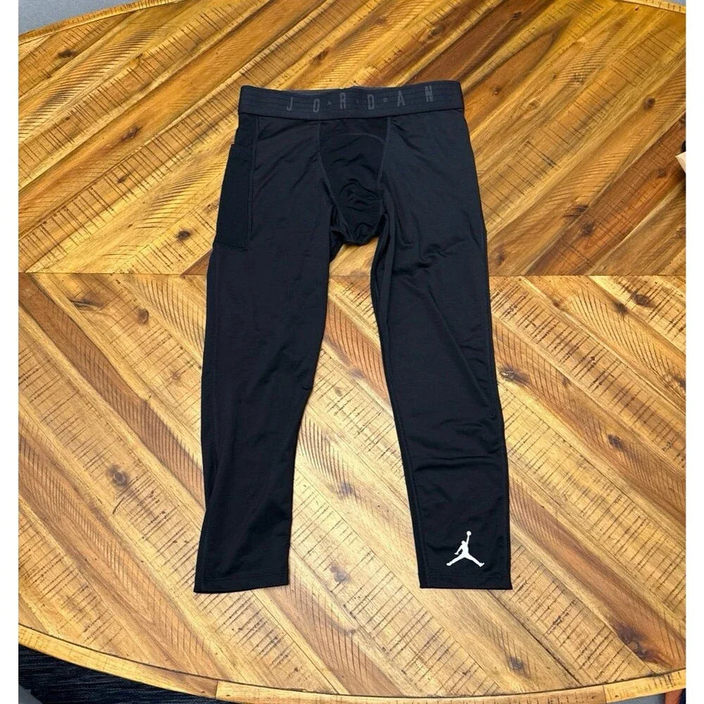 Jordan Sport 3/4 Tights Men’s Medium Black Dri-FIT Compression Pocket